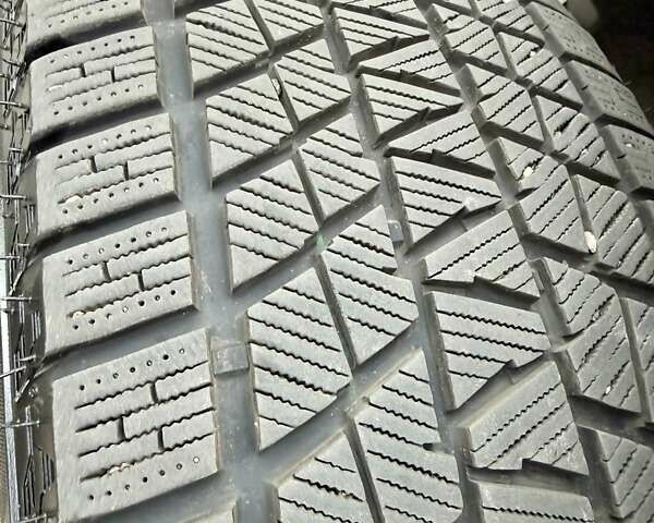 Красный Фольксваген Тигуан, объемом двигателя 2 л и пробегом 244 тыс. км за 8999 $, фото 29 на Automoto.ua