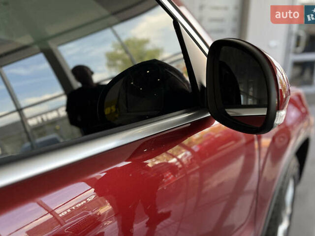 Красный Фольксваген Тигуан, объемом двигателя 2 л и пробегом 108 тыс. км за 12700 $, фото 8 на Automoto.ua