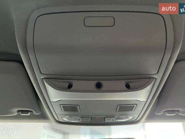 Красный Фольксваген Тигуан, объемом двигателя 2 л и пробегом 108 тыс. км за 12700 $, фото 18 на Automoto.ua