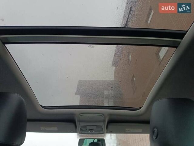 Красный Фольксваген Тигуан, объемом двигателя 1.98 л и пробегом 196 тыс. км за 9500 $, фото 15 на Automoto.ua