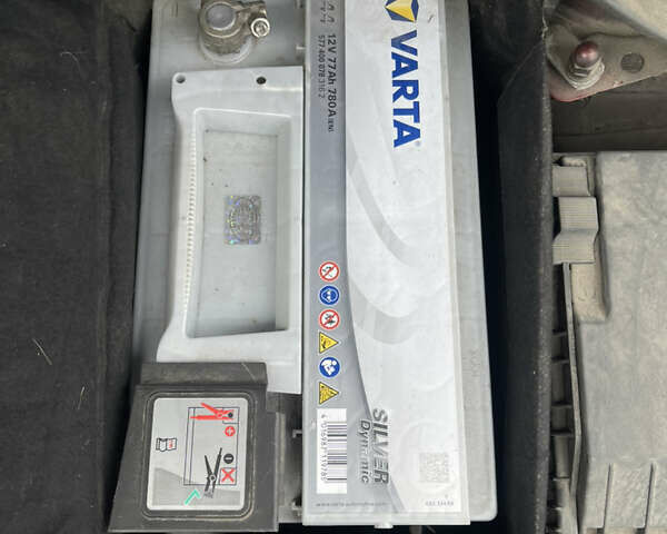 Червоний Фольксваген Тігуан, об'ємом двигуна 2 л та пробігом 232 тис. км за 10900 $, фото 33 на Automoto.ua