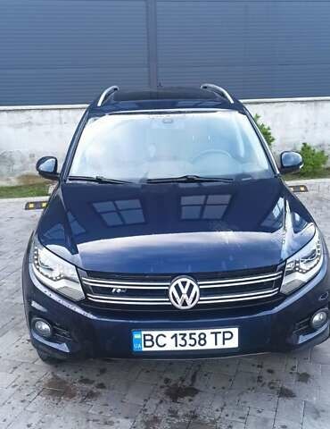 Червоний Фольксваген Тігуан, об'ємом двигуна 1.98 л та пробігом 182 тис. км за 12000 $, фото 6 на Automoto.ua