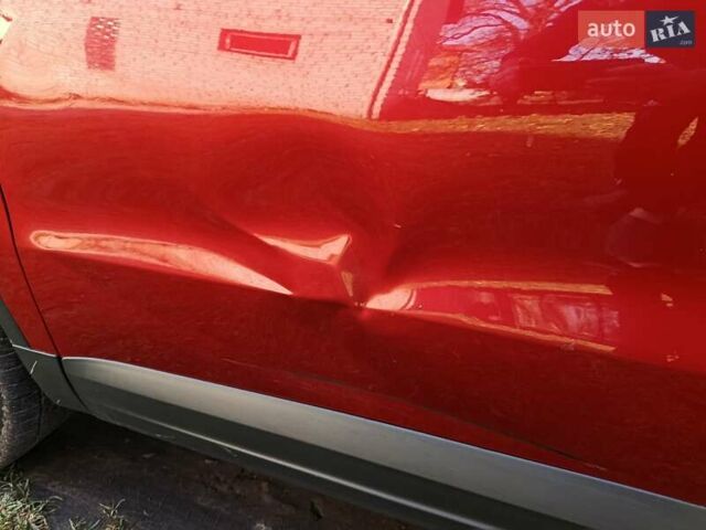 Красный Фольксваген Тигуан, объемом двигателя 1.98 л и пробегом 497 тыс. км за 9000 $, фото 12 на Automoto.ua