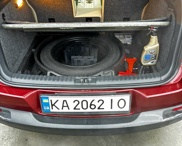 Красный Фольксваген Тигуан, объемом двигателя 1.98 л и пробегом 224 тыс. км за 11500 $, фото 12 на Automoto.ua