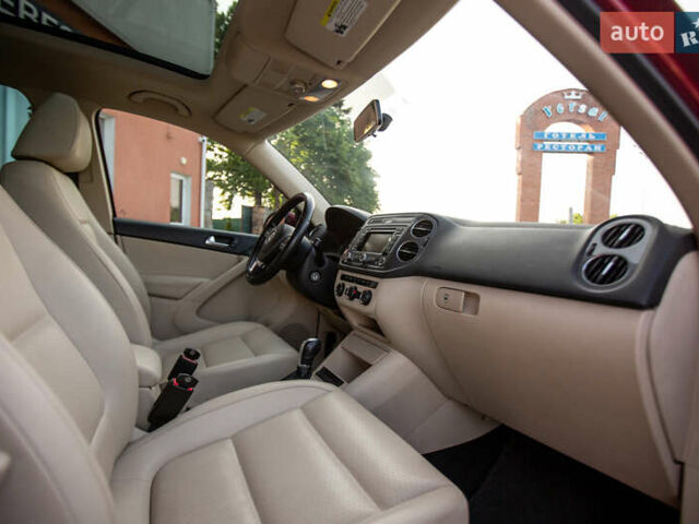 Красный Фольксваген Тигуан, объемом двигателя 1.98 л и пробегом 159 тыс. км за 13300 $, фото 20 на Automoto.ua