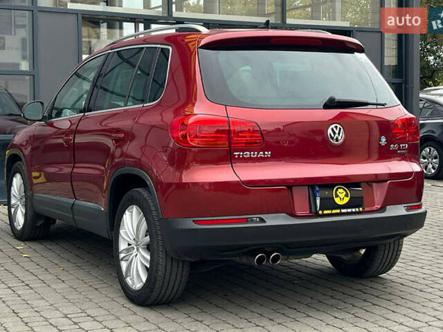 Красный Фольксваген Тигуан, объемом двигателя 1.98 л и пробегом 175 тыс. км за 13800 $, фото 3 на Automoto.ua