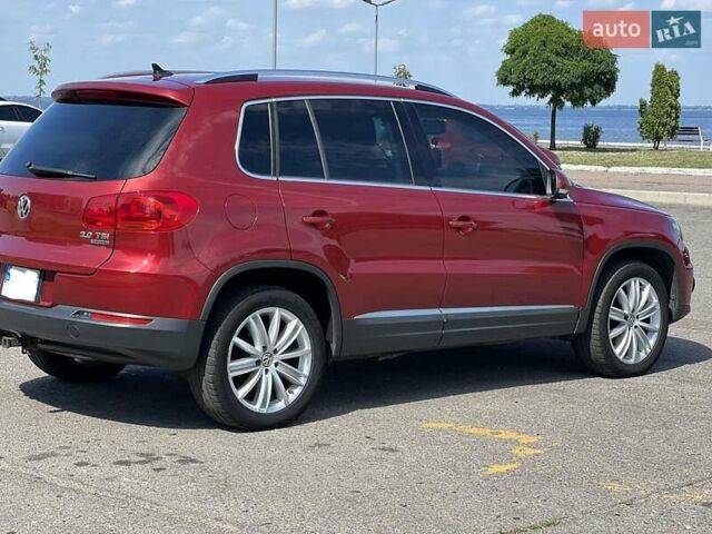 Червоний Фольксваген Тігуан, об'ємом двигуна 2 л та пробігом 91 тис. км за 13500 $, фото 1 на Automoto.ua