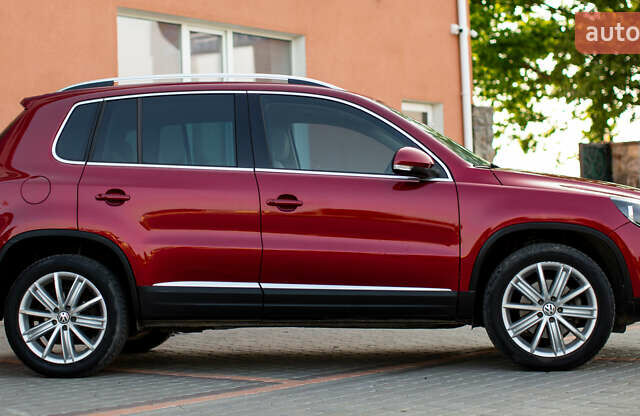 Красный Фольксваген Тигуан, объемом двигателя 1.98 л и пробегом 159 тыс. км за 13300 $, фото 6 на Automoto.ua