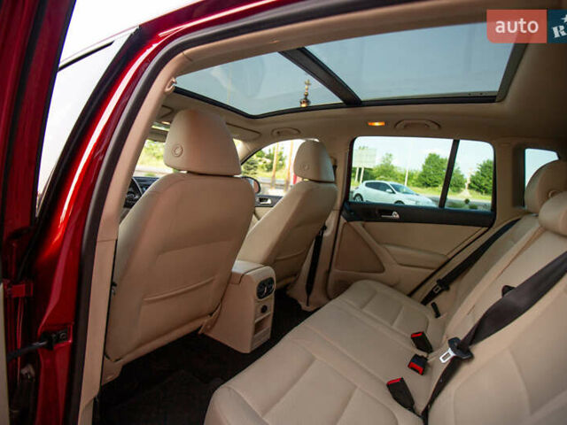 Красный Фольксваген Тигуан, объемом двигателя 1.98 л и пробегом 159 тыс. км за 13300 $, фото 18 на Automoto.ua