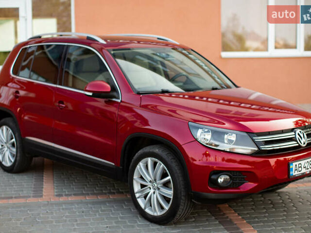 Красный Фольксваген Тигуан, объемом двигателя 1.98 л и пробегом 159 тыс. км за 13300 $, фото 4 на Automoto.ua