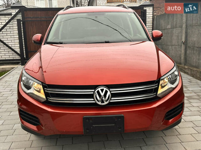 Червоний Фольксваген Тігуан, об'ємом двигуна 1.98 л та пробігом 167 тис. км за 11300 $, фото 5 на Automoto.ua