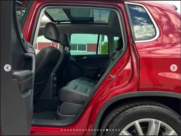 Красный Фольксваген Тигуан, объемом двигателя 2 л и пробегом 205 тыс. км за 12000 $, фото 15 на Automoto.ua