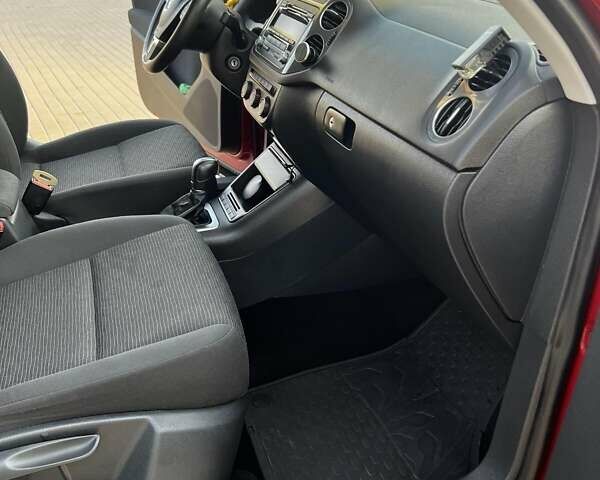 Красный Фольксваген Тигуан, объемом двигателя 1.98 л и пробегом 91 тыс. км за 13000 $, фото 3 на Automoto.ua