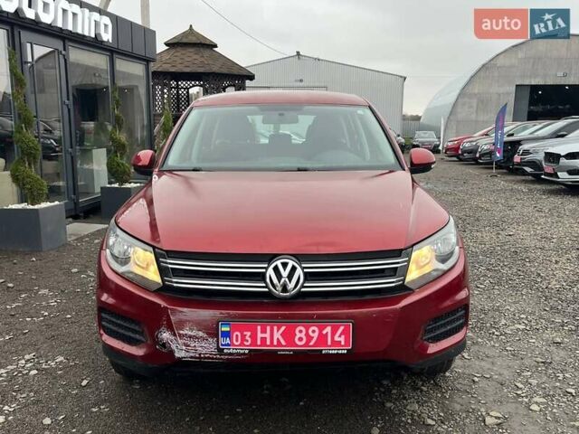 Червоний Фольксваген Тігуан, об'ємом двигуна 2 л та пробігом 142 тис. км за 7900 $, фото 1 на Automoto.ua
