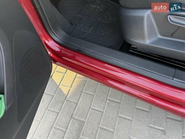 Красный Фольксваген Тигуан, объемом двигателя 1.98 л и пробегом 91 тыс. км за 13000 $, фото 5 на Automoto.ua