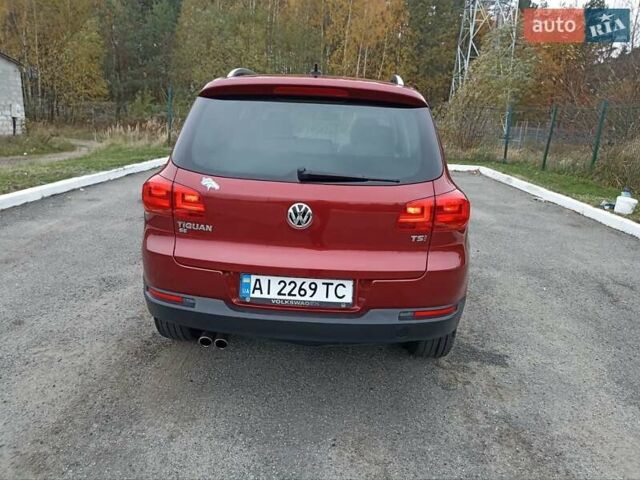 Фольксваген Тігуан 2015 у Буче на Automoto.ua Червоний Фольксваген Тігуан, об'ємом двигуна 1.98 л та пробігом 93 тис. км за 15200 $, фото 11 на Automoto.ua