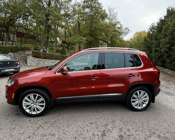 Красный Фольксваген Тигуан, объемом двигателя 2 л и пробегом 162 тыс. км за 14700 $, фото 11 на Automoto.ua