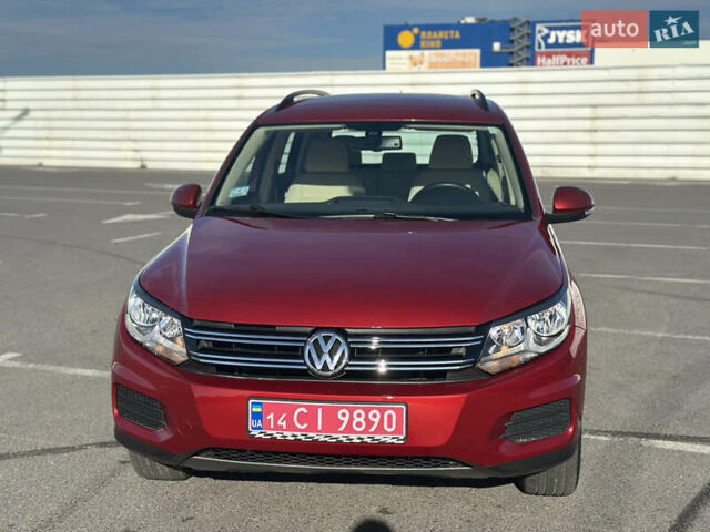 Красный Фольксваген Тигуан, объемом двигателя 1.98 л и пробегом 94 тыс. км за 13750 $, фото 1 на Automoto.ua