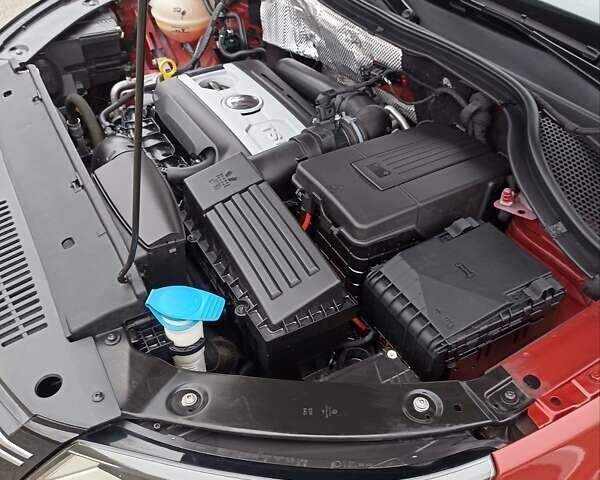 Фольксваген Тігуан 2015 у Буче на Automoto.ua Червоний Фольксваген Тігуан, об'ємом двигуна 1.98 л та пробігом 93 тис. км за 15200 $, фото 17 на Automoto.ua