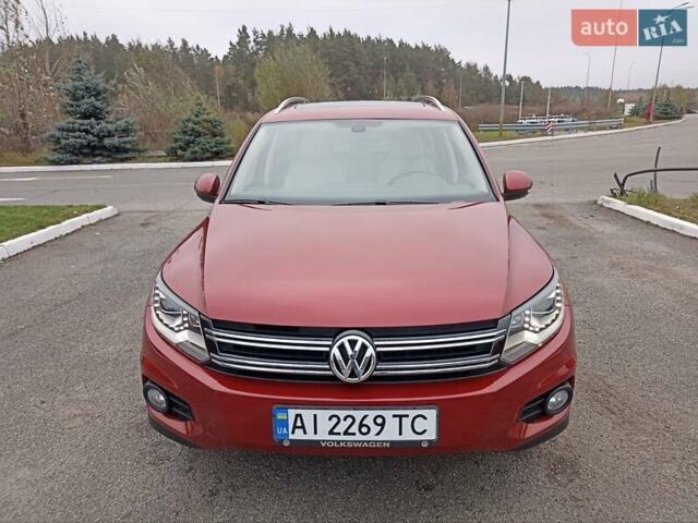 Фольксваген Тігуан 2015 у Буче на Automoto.ua Червоний Фольксваген Тігуан, об'ємом двигуна 1.98 л та пробігом 93 тис. км за 15200 $, фото 5 на Automoto.ua