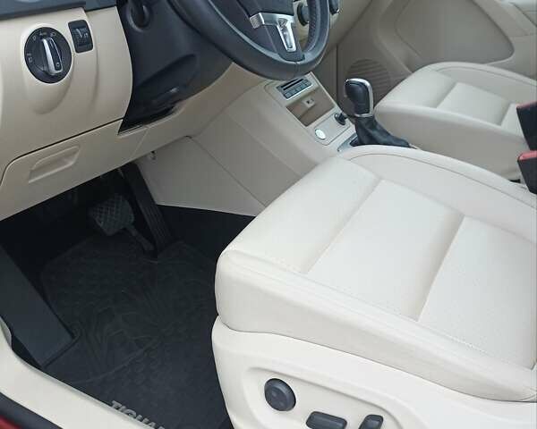Фольксваген Тігуан 2015 у Буче на Automoto.ua Червоний Фольксваген Тігуан, об'ємом двигуна 1.98 л та пробігом 93 тис. км за 15200 $, фото 21 на Automoto.ua