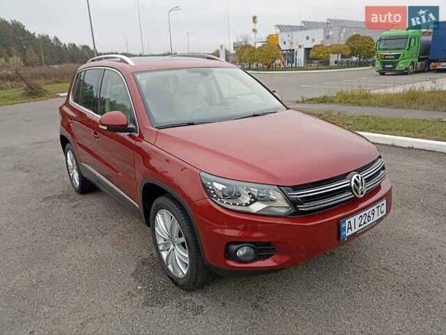 Фольксваген Тігуан 2015 у Буче на Automoto.ua Червоний Фольксваген Тігуан, об'ємом двигуна 1.98 л та пробігом 93 тис. км за 15200 $, фото 3 на Automoto.ua