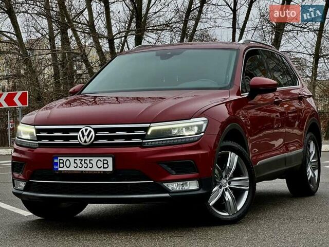Красный Фольксваген Тигуан, объемом двигателя 1.98 л и пробегом 220 тыс. км за 19900 $, фото 9 на Automoto.ua