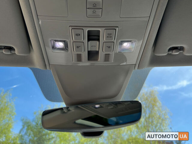 Красный Фольксваген Тигуан, объемом двигателя 2 л и пробегом 225 тыс. км за 18700 $, фото 19 на Automoto.ua