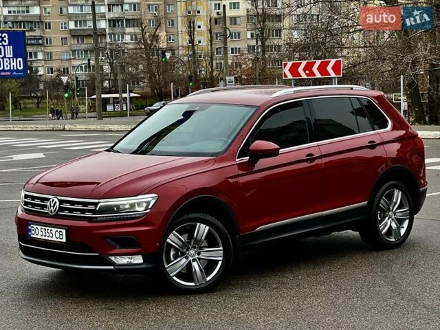 Красный Фольксваген Тигуан, объемом двигателя 1.98 л и пробегом 220 тыс. км за 19900 $, фото 13 на Automoto.ua