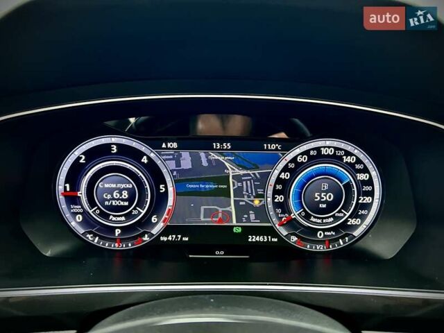 Красный Фольксваген Тигуан, объемом двигателя 1.98 л и пробегом 220 тыс. км за 19900 $, фото 58 на Automoto.ua