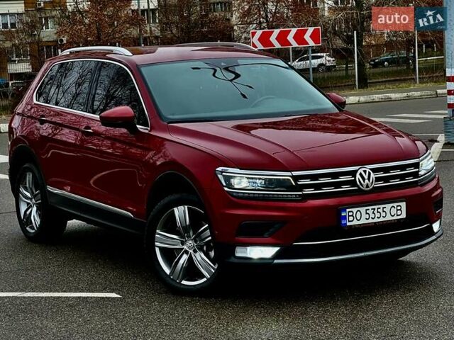 Красный Фольксваген Тигуан, объемом двигателя 1.98 л и пробегом 220 тыс. км за 19900 $, фото 23 на Automoto.ua