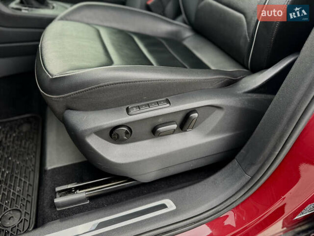 Красный Фольксваген Тигуан, объемом двигателя 2 л и пробегом 52 тыс. км за 22900 $, фото 13 на Automoto.ua