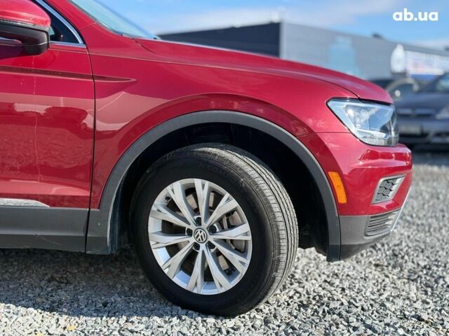 Красный Фольксваген Тигуан, объемом двигателя 2 л и пробегом 70 тыс. км за 17490 $, фото 10 на Automoto.ua