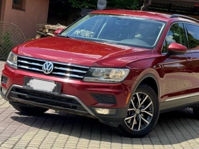 Красный Фольксваген Тигуан, объемом двигателя 2 л и пробегом 90 тыс. км за 367 $, фото 15 на Automoto.ua
