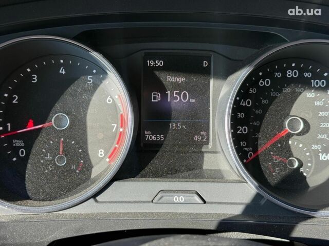 Красный Фольксваген Тигуан, объемом двигателя 2 л и пробегом 70 тыс. км за 17490 $, фото 21 на Automoto.ua