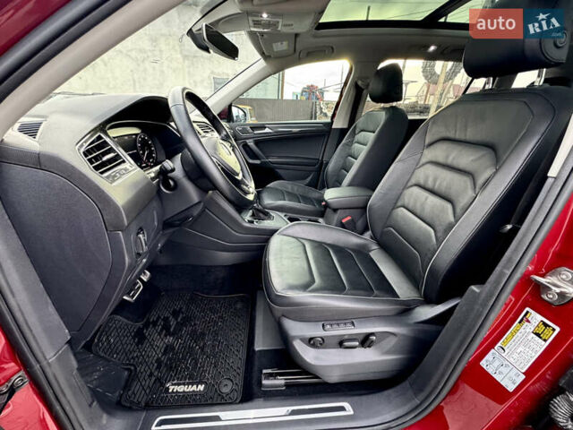 Красный Фольксваген Тигуан, объемом двигателя 2 л и пробегом 52 тыс. км за 22900 $, фото 11 на Automoto.ua