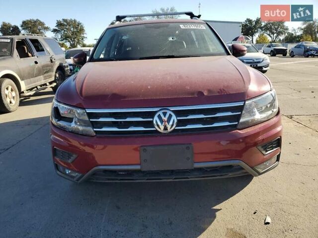 Червоний Фольксваген Тігуан, об'ємом двигуна 1.98 л та пробігом 105 тис. км за 10000 $, фото 5 на Automoto.ua