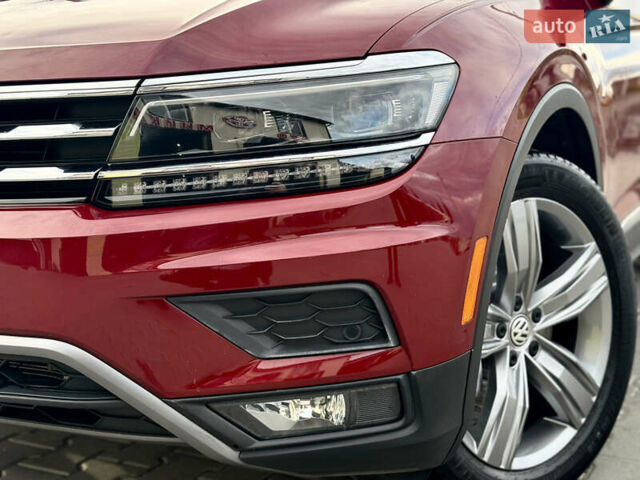 Красный Фольксваген Тигуан, объемом двигателя 2 л и пробегом 52 тыс. км за 22900 $, фото 6 на Automoto.ua