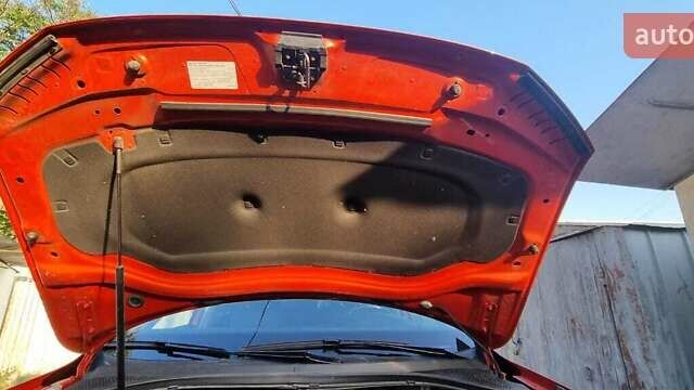 Красный Фольксваген Тигуан, объемом двигателя 1.98 л и пробегом 65 тыс. км за 23500 $, фото 6 на Automoto.ua