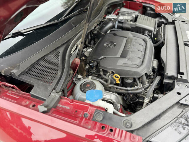 Красный Фольксваген Тигуан, объемом двигателя 2 л и пробегом 156 тыс. км за 16700 $, фото 99 на Automoto.ua