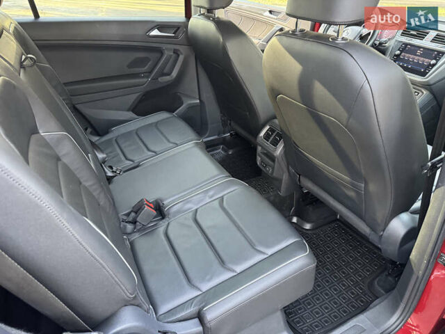 Красный Фольксваген Тигуан, объемом двигателя 2 л и пробегом 91 тыс. км за 18900 $, фото 15 на Automoto.ua