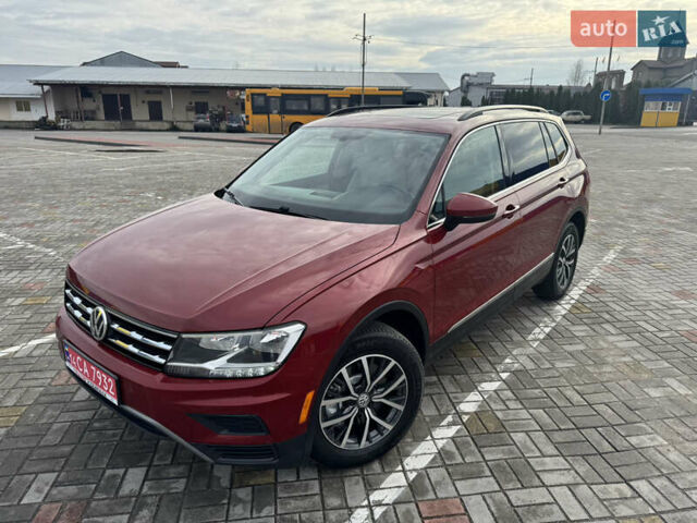 Червоний Фольксваген Тігуан, об'ємом двигуна 1.98 л та пробігом 176 тис. км за 16988 $, фото 3 на Automoto.ua