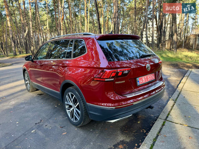 Красный Фольксваген Тигуан, объемом двигателя 2 л и пробегом 91 тыс. км за 18900 $, фото 8 на Automoto.ua