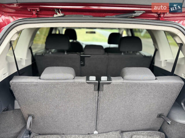 Красный Фольксваген Тигуан, объемом двигателя 2 л и пробегом 156 тыс. км за 16700 $, фото 85 на Automoto.ua