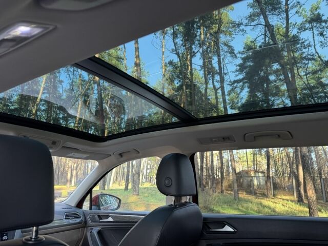 Червоний Фольксваген Тігуан, об'ємом двигуна 2 л та пробігом 91 тис. км за 18900 $, фото 6 на Automoto.ua