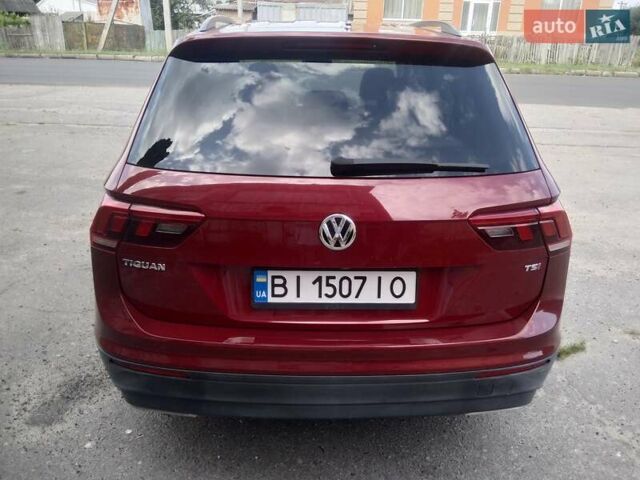 Красный Фольксваген Тигуан, объемом двигателя 1.98 л и пробегом 113 тыс. км за 16500 $, фото 6 на Automoto.ua