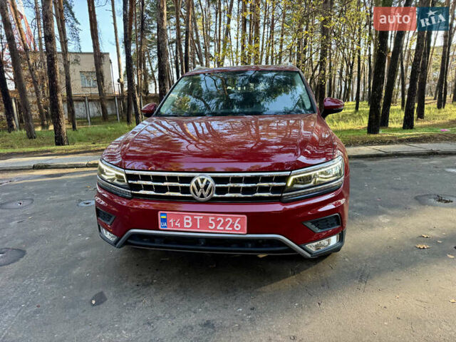 Красный Фольксваген Тигуан, объемом двигателя 2 л и пробегом 91 тыс. км за 18900 $, фото 3 на Automoto.ua
