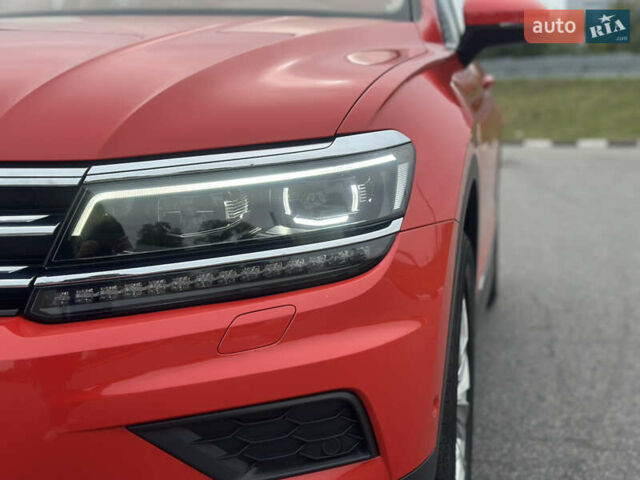 Красный Фольксваген Тигуан, объемом двигателя 1.97 л и пробегом 97 тыс. км за 26300 $, фото 8 на Automoto.ua
