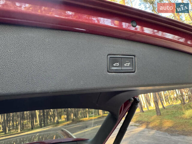 Красный Фольксваген Тигуан, объемом двигателя 2 л и пробегом 91 тыс. км за 18900 $, фото 13 на Automoto.ua