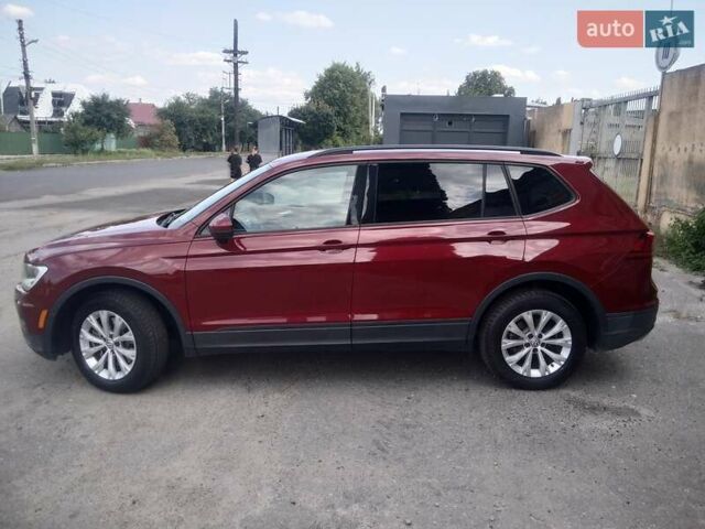 Красный Фольксваген Тигуан, объемом двигателя 1.98 л и пробегом 113 тыс. км за 16500 $, фото 2 на Automoto.ua
